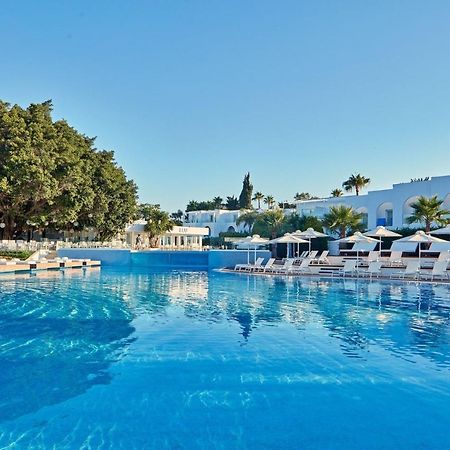 So Nice Beach Resort Ayia Napa Exterior foto